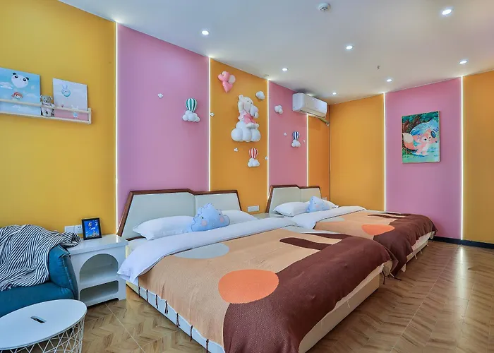 初心莫舍酒店chuxin Moshe Hotel Shanghai Shanghai International Tourism Resort Branchfree Shuttle To Shanghai Airport Disneyland Heartshaped Outdoor Infinity Pool Freshly Ground Coffee Laundry Service Massage Chairs Breakfast For Foreign